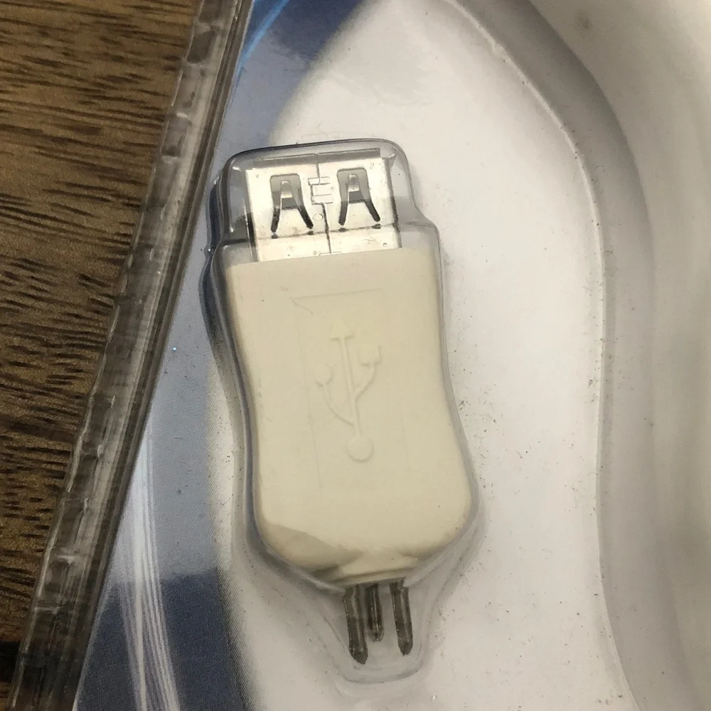 White 12V DC to DC Power Adapter - Car USB Compatible